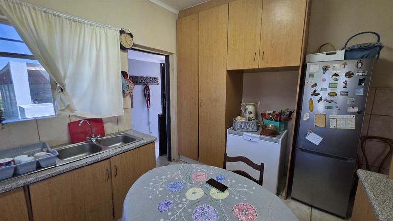 4 Bedroom Property for Sale in Klein Brak Western Cape